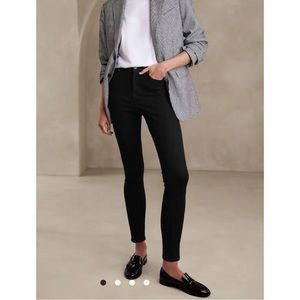Banana Republic Skinny Fit Black Denim Jeans